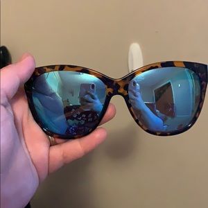 Quay Australia About Last Night sunglasses